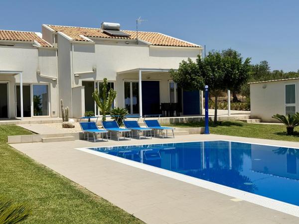Villa Bluquiete, Book  Sicilien hoteller med parkering, Parkering