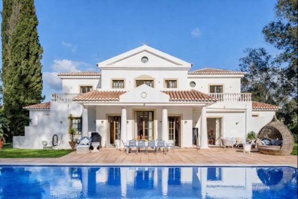 Luxury Penina Golf Villa with Private Pool, Book  Alvor Albufeira