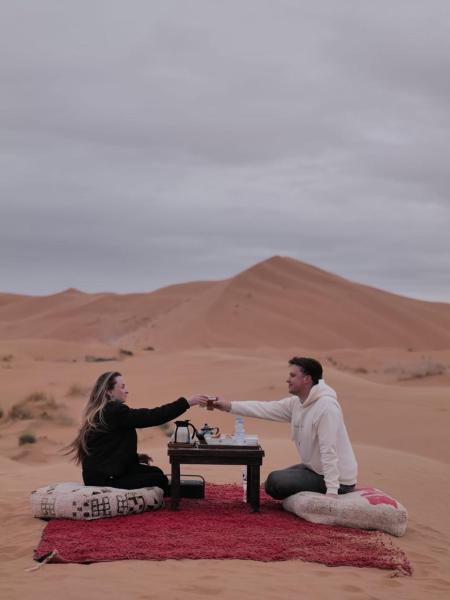 Celestial Dunes Camp, Book  Merzouga 