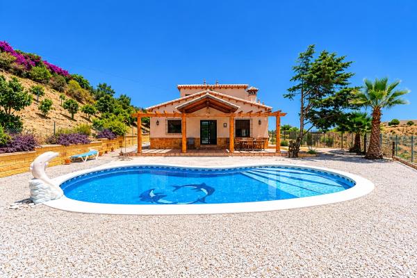MalagaSuite Madeira Villa Rural, Book  Hoteller i Axarquía med pool, Swimmingpool