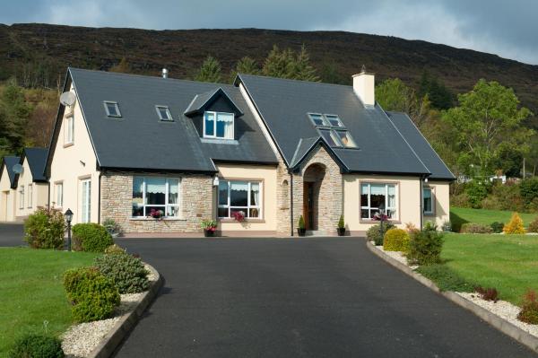 Eas Dun Lodge, Book  Donegal 