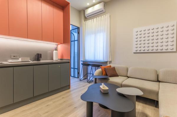 Maison Coral 2BR Apartment In Mar Mikhael, Book Lejlighed Beirut 