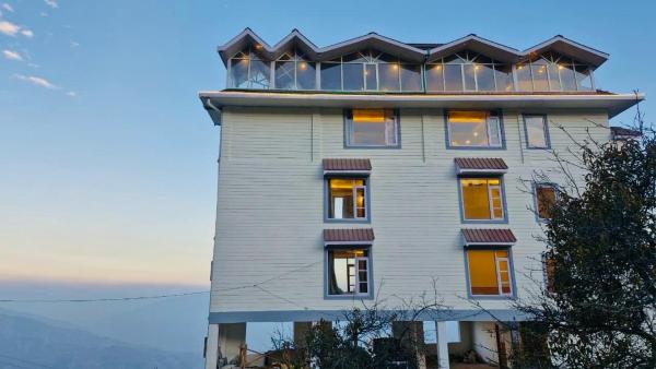 The Fagu Retreat, Book  Fagu Himachal Pradesh