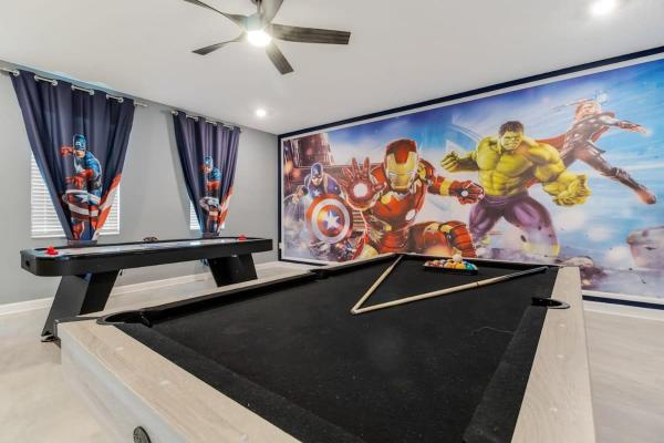 Your Beautiful Hideaway 9-Bedroom Luxury Villa, Book  Kissimmee Kissimmee