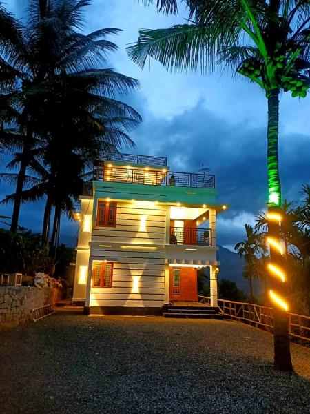 Paalm view premium resort, Book  Kanthalloor New Delhi