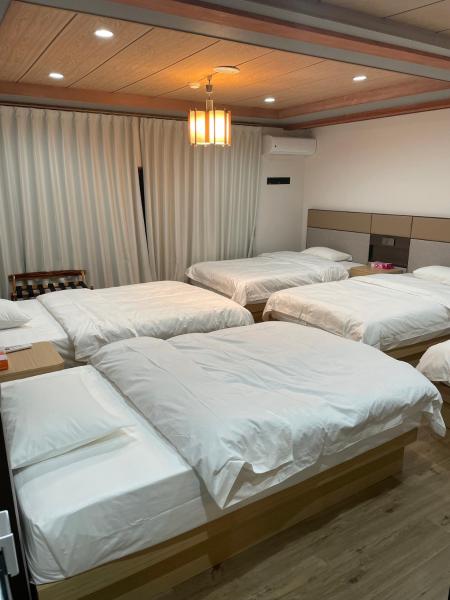 Kurmon Inn, Book  Koshinetsu hoteller med parkering, Parkering