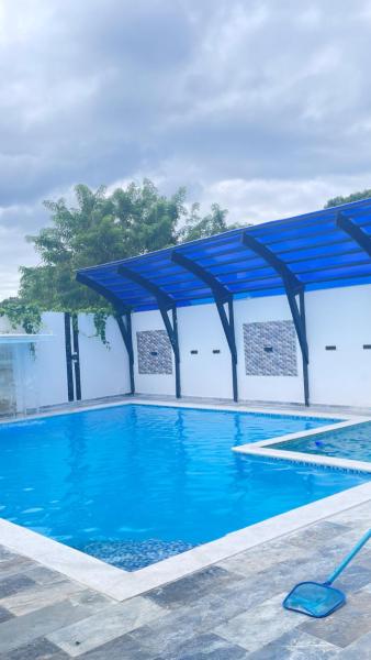 Villa la pal de 4, Book  La Ureña Santo Domingo