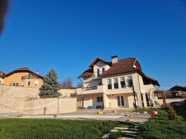 Villa Dubravka, Book  Kladje Zagreb