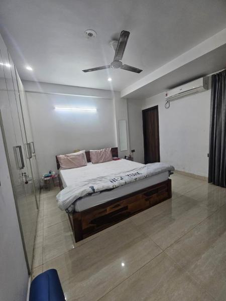 Independent Floor, Book  Gurgaon 
