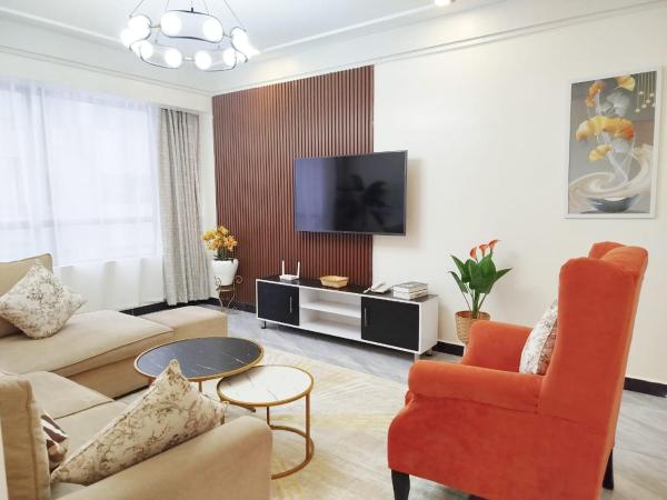 classy executive two bedroom apartment with swimming fully equipped gym ample parking space and amazing scenic views, Book  Nairobi hoteller med parkering, Parkering