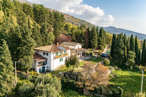 Villa di lusso a Firenze - Reggello 8 Pax Wi-Fi, Book  Incisa In Val d'Arno Valdarno