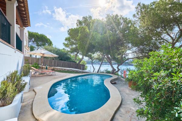 Villa Ramina by Villas Cala Dor, Book  Cala d'Or Mallorca