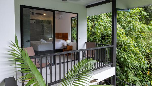 Villa del Río, Book  Savegre Puntarenas