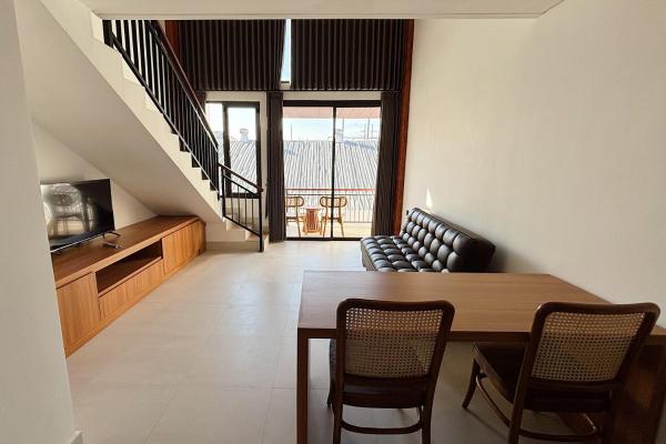 Andari Mezzanine, Book  Kerobokan Kelod Badung