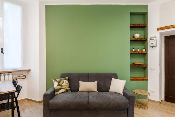 Entire apartment with Patio in the Isola Area, Book Lejlighed Milano Lombardiet