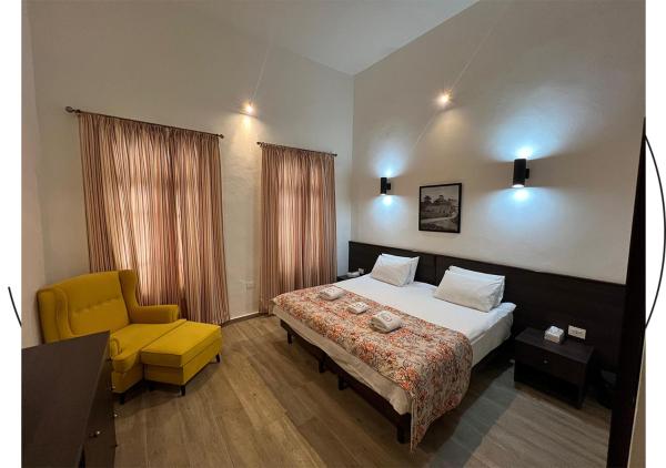 KazaCasa Guesthouse Batroun, Book  Batroun 
