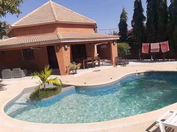 La Villa Somone, Book  Somone hoteller med pool, Swimmingpool