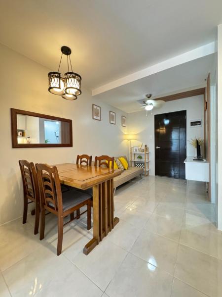 2 Bedroom Condo can accommodate up to 7 pax, Book  Mandaue Visayas