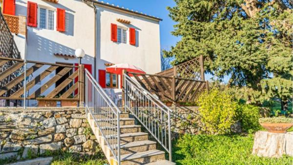 Appartamenti Capannili - Goelba, Book  Marina di Campo Elba