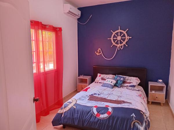 La casa Amelia Nueva Gorgona, Book  Nueva Gorgona Panama City