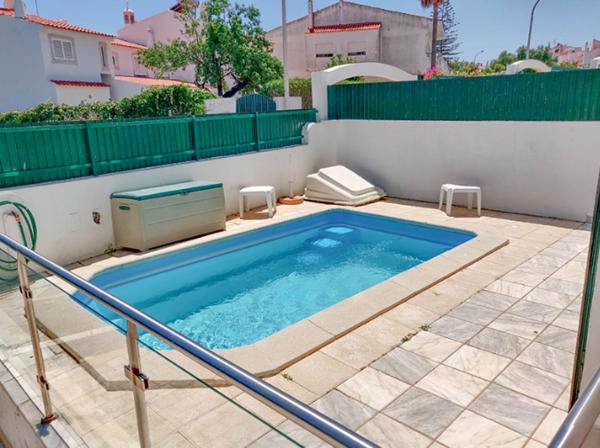 Villa GP by Sunny Deluxe, Book  Albufeira hoteller med pool, Swimmingpool