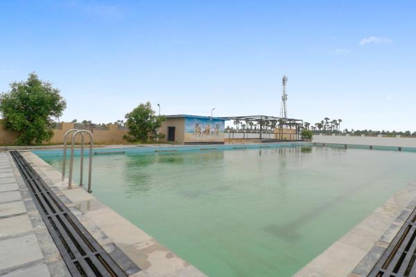 Hotel O Sea Coast Sunny Resort, Book  Guntur hoteller med pool, Swimmingpool