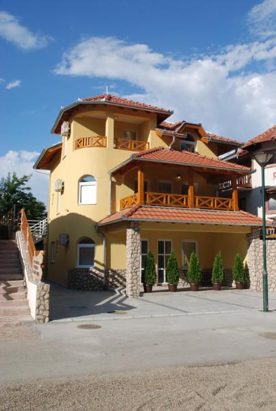 Vila Simic Srebrno Jezero, Book Hotel Veliko Gradište 