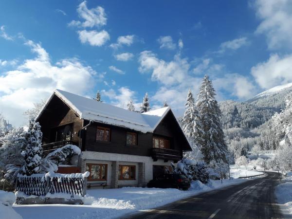 Adventure House, Book  Styria hoteller med parkering, Parkering