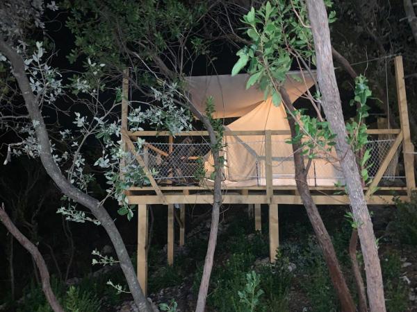 Bigova Glamping, Book Campingplads Kotor Riviera Campingpladser, Campingplads