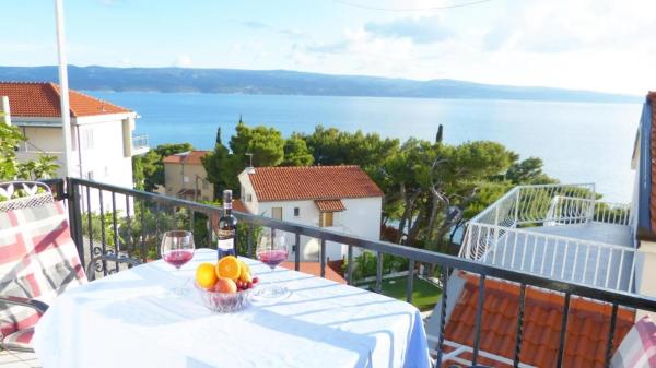 Beach apartments Nemira, Book Lejlighed Omiš Split Region