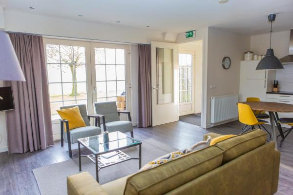 Landelijk appartement Friesland, Book  Harich 