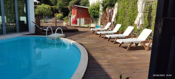Villa De Lux with pool, Book  Lisbon Region hoteller med pool, Swimmingpool