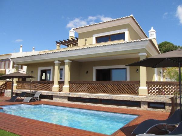 Villa Tiago, Book  Loulé 