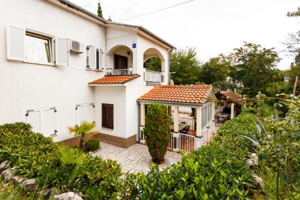 Apartmani Mili, Book  Malinska 