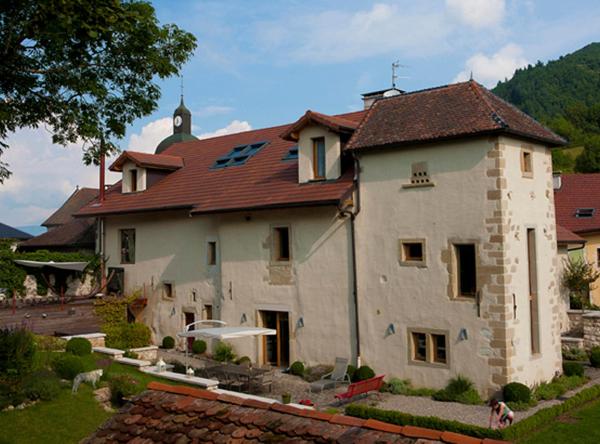 Le Manoir, Book Hotel Hoteller i Rhône-Alps med parkering, Parkering