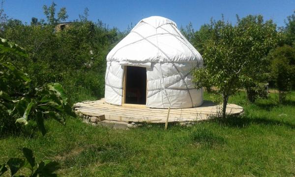 Bel-Zhan Yurt Lodge, Book Hotel Grigoryevka Tamchy