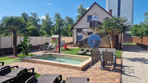 Napsugar Villa A, Book Villa Somogy Villas, Villa