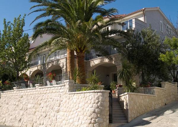 Apartments Marco Polo, Book Lejlighed Rab 