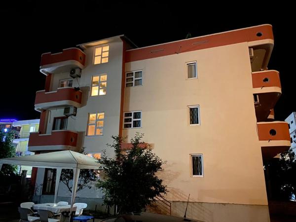 Apartments Nurkovic, Book Lejlighed Bar hoteller med parkering, Parkering