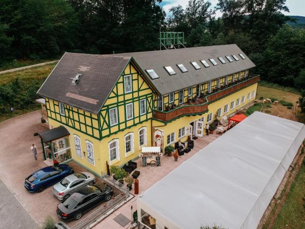 Hotel Restaurant 7 Berge am Schlehberg, Book  Alfeld (Leine) 