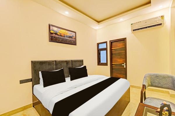 Hotel O Charmwood Inn, Book  Faridabad Haryana