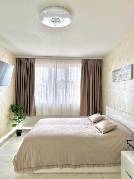 Modern 1BDR Apartments Sofia Near Metro & Park, Book Lejlighed Sofia 