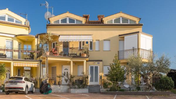 Apartman Andrea by Villas Guide, Book  Nova Vas Poreč Region