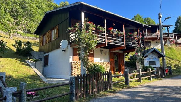 Villa Alba, Book  Piode Valsesia Monterosa