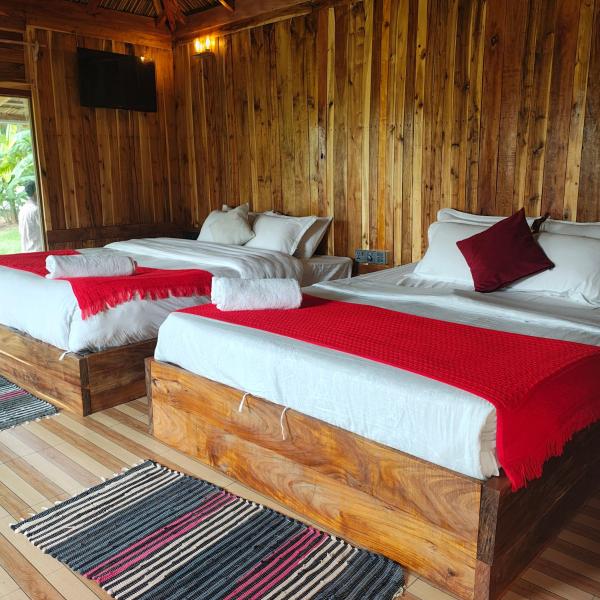 Sky Eco Resort, Book  Hoteller i Chittagong med parkering, Parkering