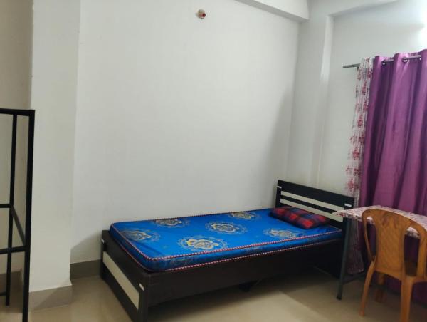 Akashayoni stay inn, Book  Hoteller i New Delhi med parkering, Parkering