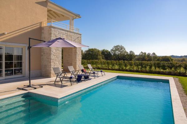 Villa Jeanette by ILC -Istria Luxury Collection, Book  Brtonigla Umag Countryside