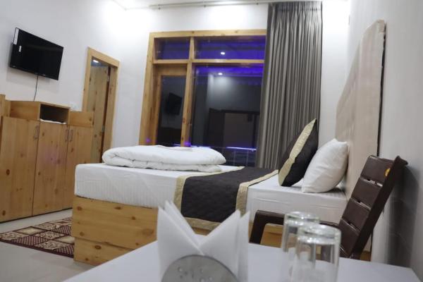 Aditya Residency Uk04, Book  Bhimtal Uttarakhand