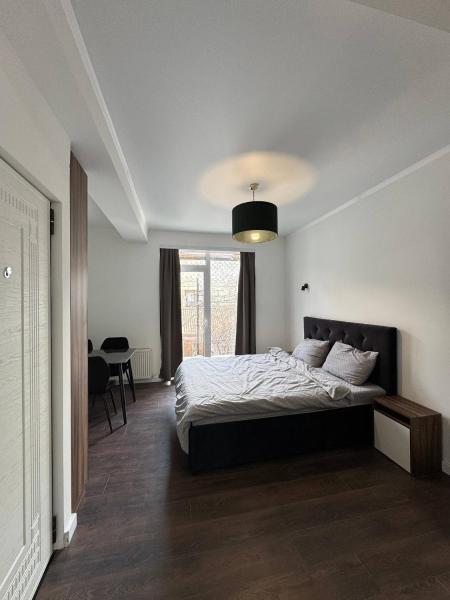 Columna Home, Book  Chișinău 