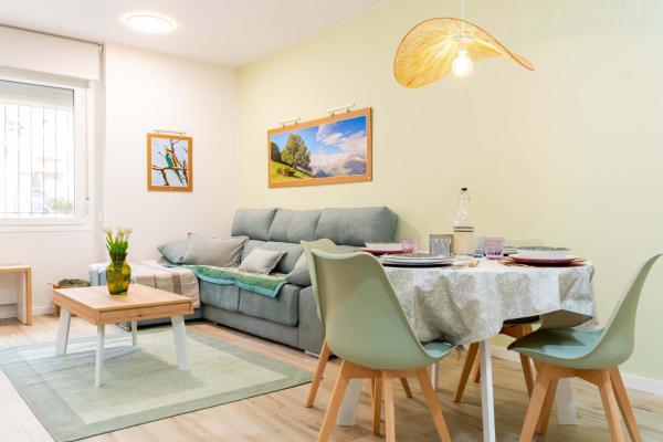Apartamentos Boutique Siete Puertas, Book  Huesca Aragonien